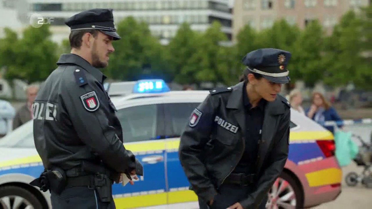 Notruf Hafenkante (354) Staffel 15 Folge 1 - Clangirl