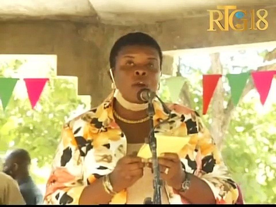 Prezidan Jovenel Moïse ak minis Joiséus Nader vizite depatman Sud pou evalye avansman travay yo