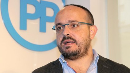 Entrevista a Alejandro Fernández (PP): "El 'procés' ha mutado, ahora su objetivo es acabar con la Monarquía española"