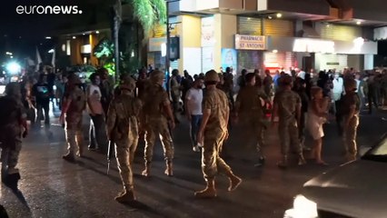 نشر عناصر للجيش اللبناني في بيروت بعد وقوع اشتباكات بين أنصار حزبين مسيحيين