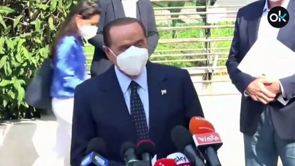 Berlusconi sale del hospital tras once días ingresado por coronavirus