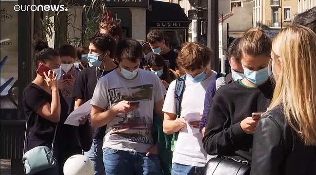 Dépistage du Covid-19 : les laboratoires français croulent sous la demande de tests