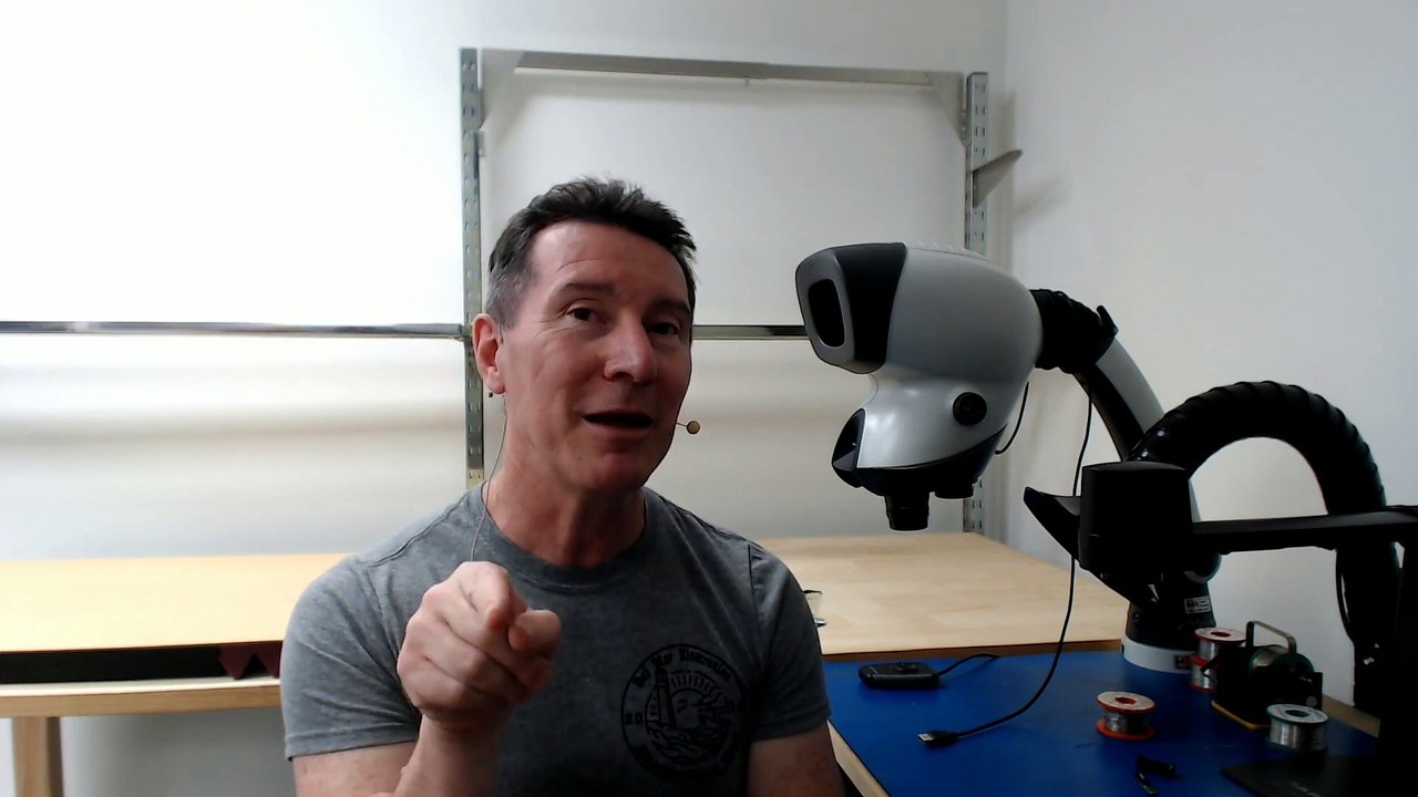 eevBLAB #80 - Is Staying Private Online Good For Your Career?