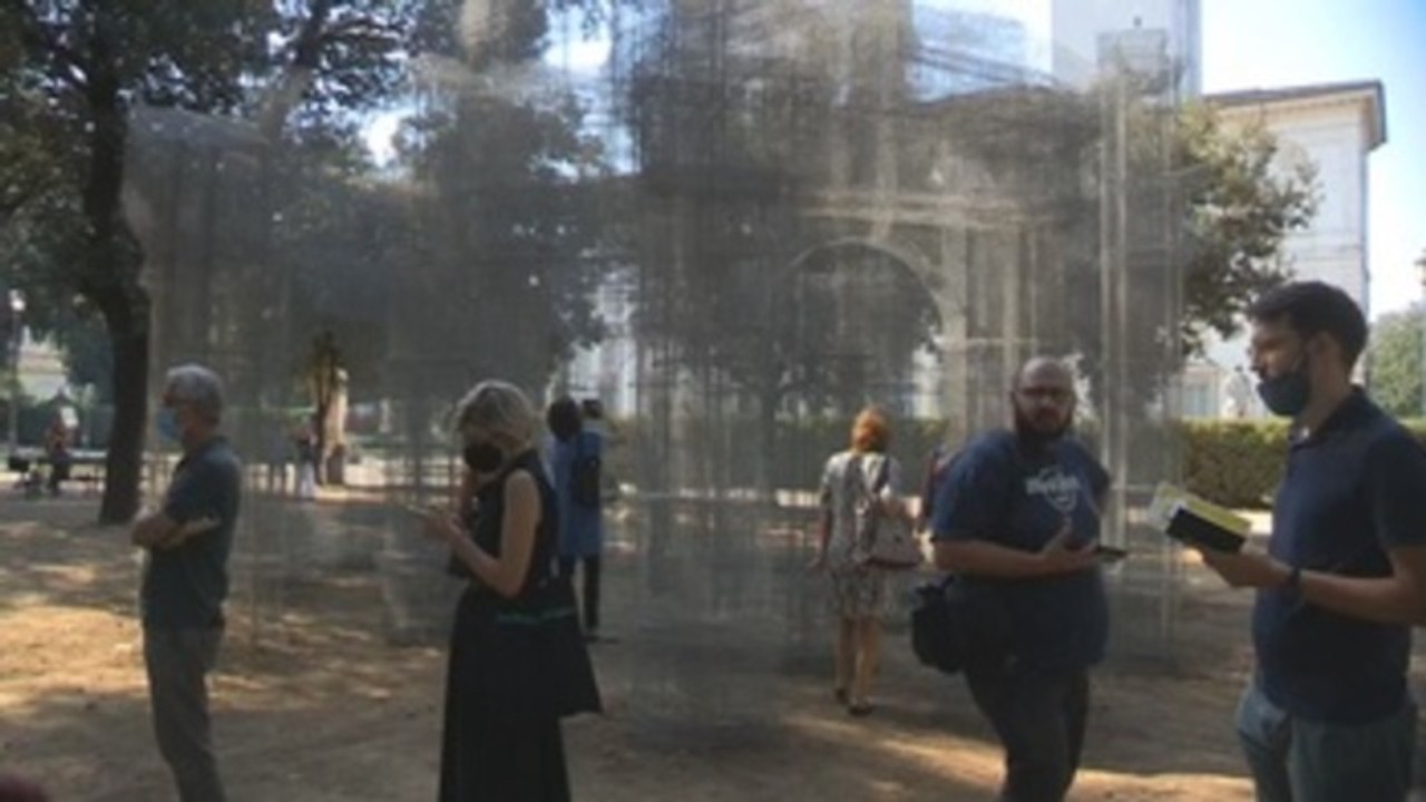 El arte contemporáneo y la naturaleza dialogan en la Villa Borghese romana