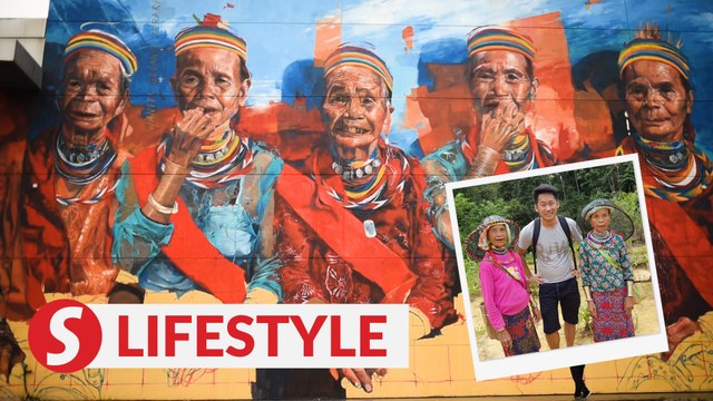 Telling stories through murals