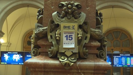 El Ibex 35 sube un 1,2 % y supera la barrera de los 7.000 puntos