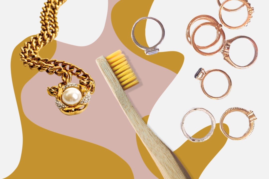 6 Expert-Backed Ways to Clean Cheap Jewelry