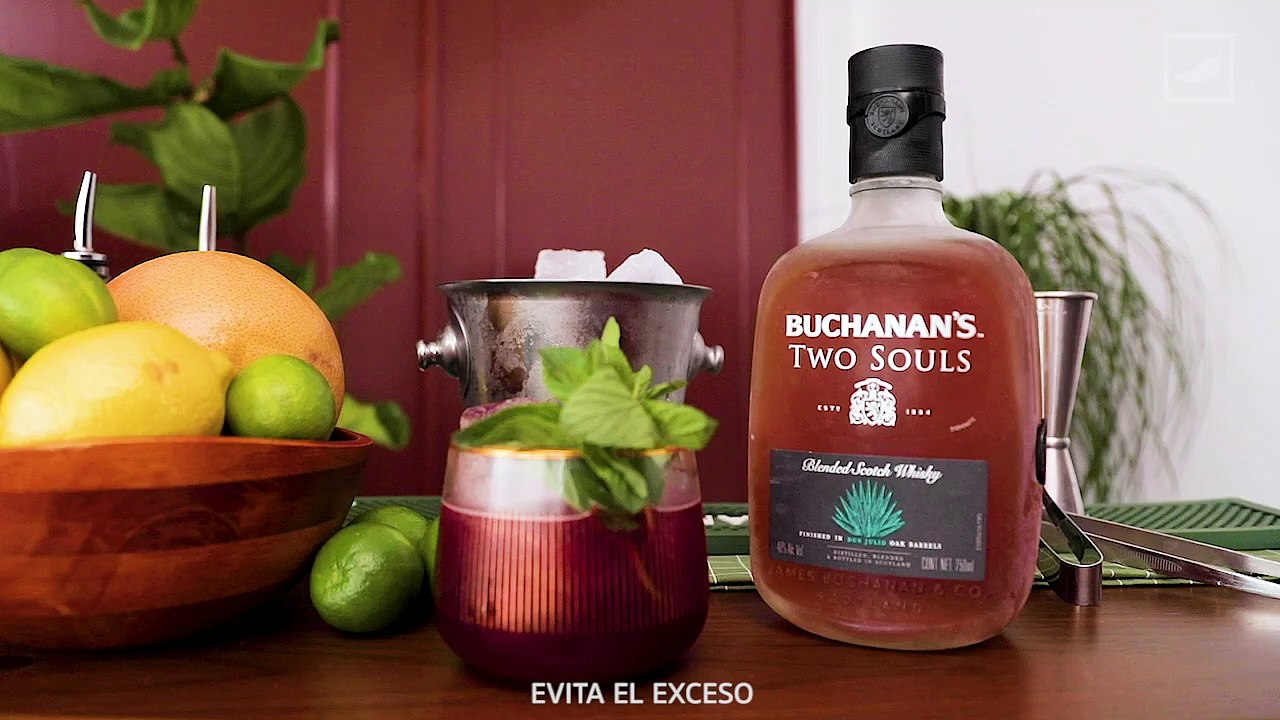Prepara un whisky con chipotle y jamaica  | Chilango