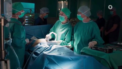 Ungeklärtes (903) - In aller Freundschaft