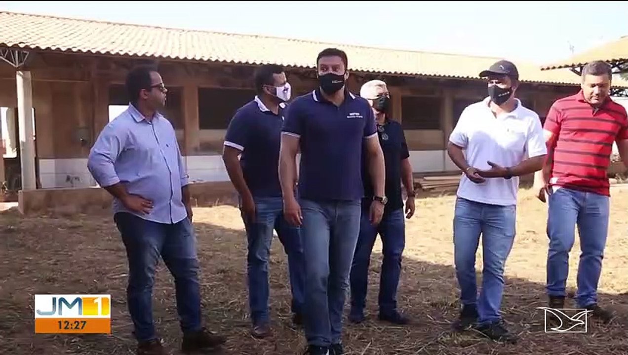 Obra de escola é retomada em Santa Inês.