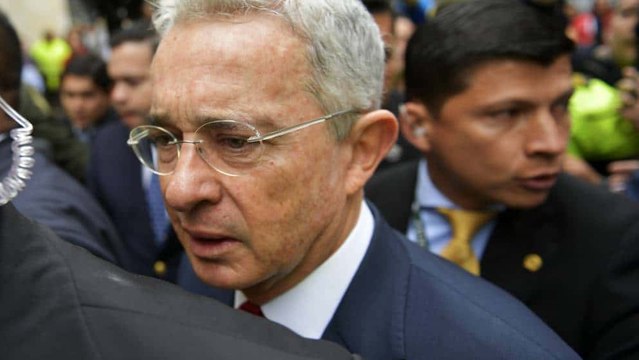 Corte Suprema trasladó a la Fiscalía proceso contra Álvaro Uribe por varias masacres