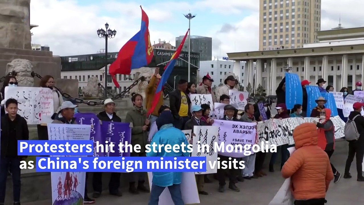 Chinese foreign minister visit prompts Mongolian protests