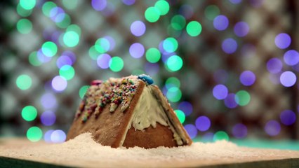 Fast Food Recipes You Can Make At Home - Gingerbread House Recipe