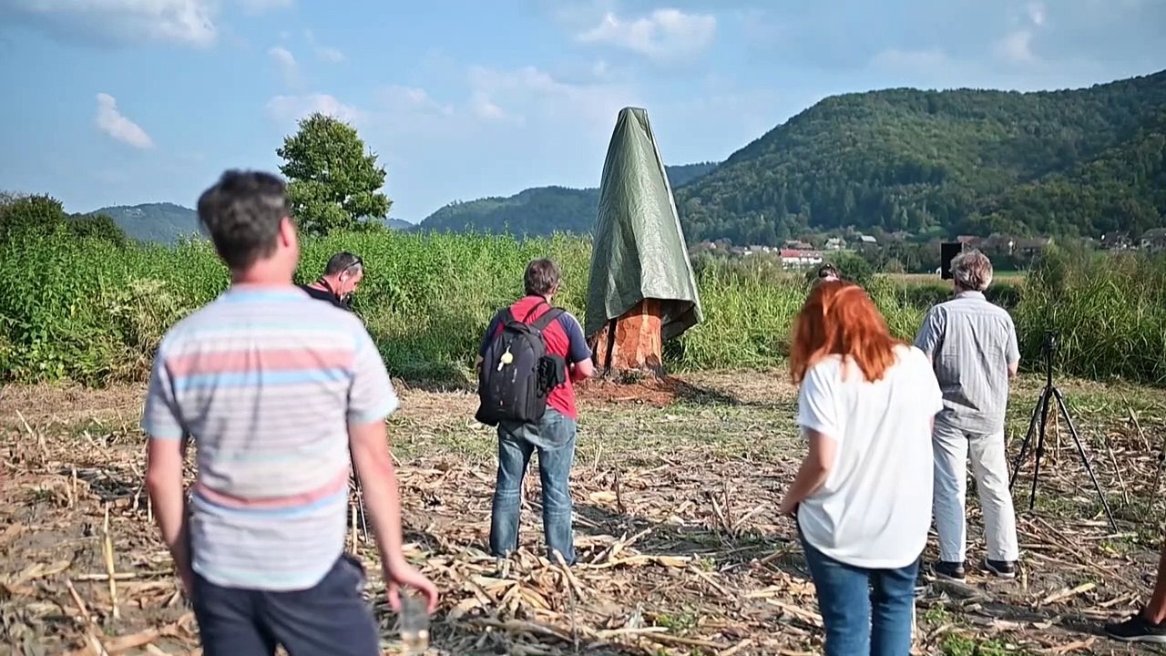 Neue Statue von Melania Trump in Slowenien enthüllt