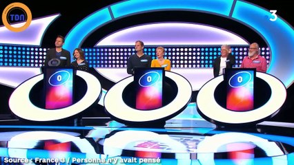 Cyril Féraud se fait embrasser en pleine émission et ça se voit !