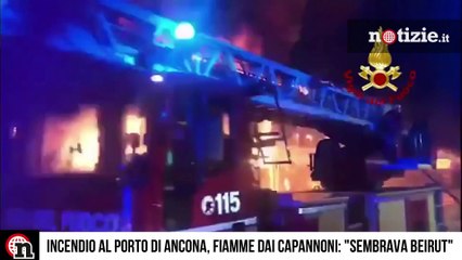 Ancona, incendio devasta il porto: le terribili immagini