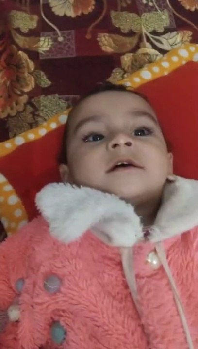 4 Months Baby Reciting Kalma - MashAllah Very Beautiful Video (1)