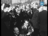 Visite du général de Gaulle, président de la République, dans le Pas-de-Calais, 25 septembre 1959 : Haillicourt. INA MGRCF-LL0019254--AL.01 et MGAFE0030057--AM.01.