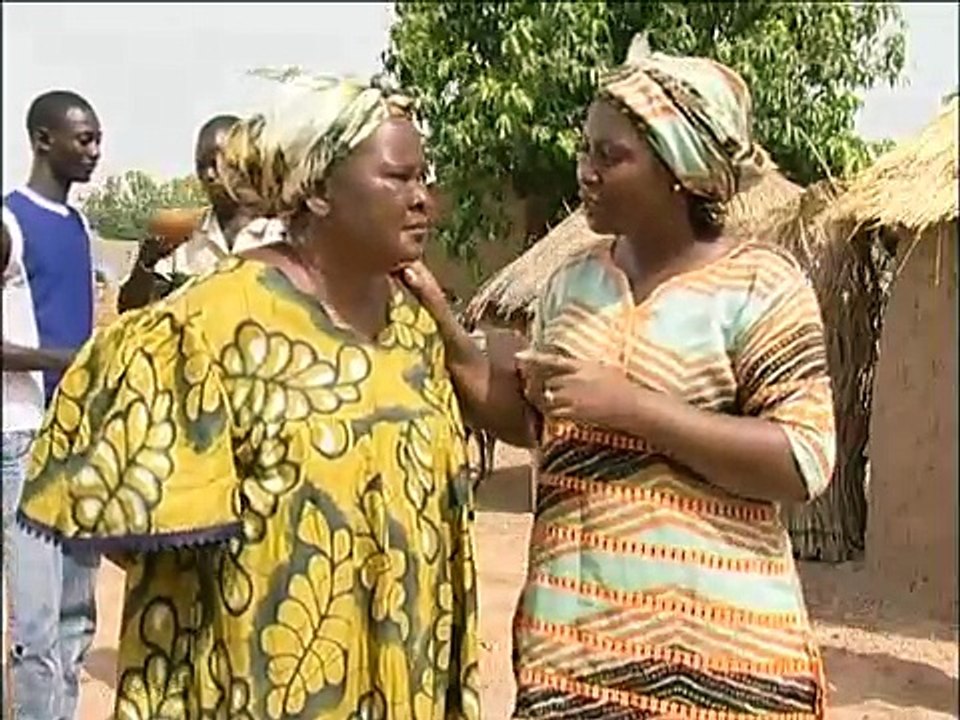 Trois_femmes,_un_village_-_Episode_1_-_Le_rival_-__Série