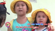 Xúc động chị gái khóc lóc bảo vệ em trong chuyến hành trình đầu đời .... đáng nhớ!