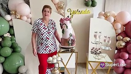 Laura Acuña conmovió a todos con su celebración de cumpleaños a su mamá