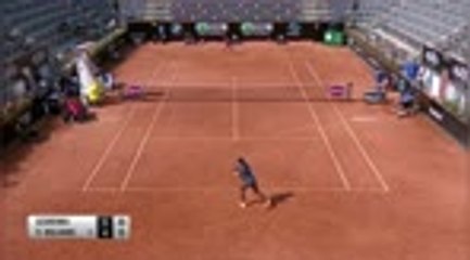 Azarenka defeats Venus in Rome opener