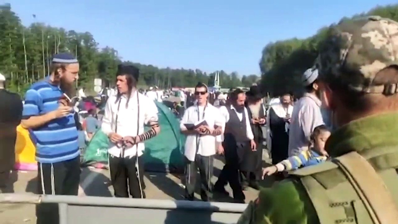 أوكرانيا ترفض دخول أكثر من ألفي حاج يهودي بسبب...