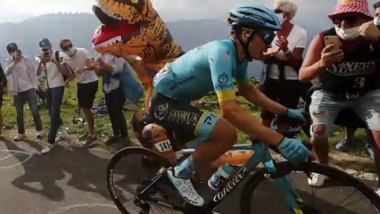 Tour de France : Miguel Angel Lopez remporte la 17e étape