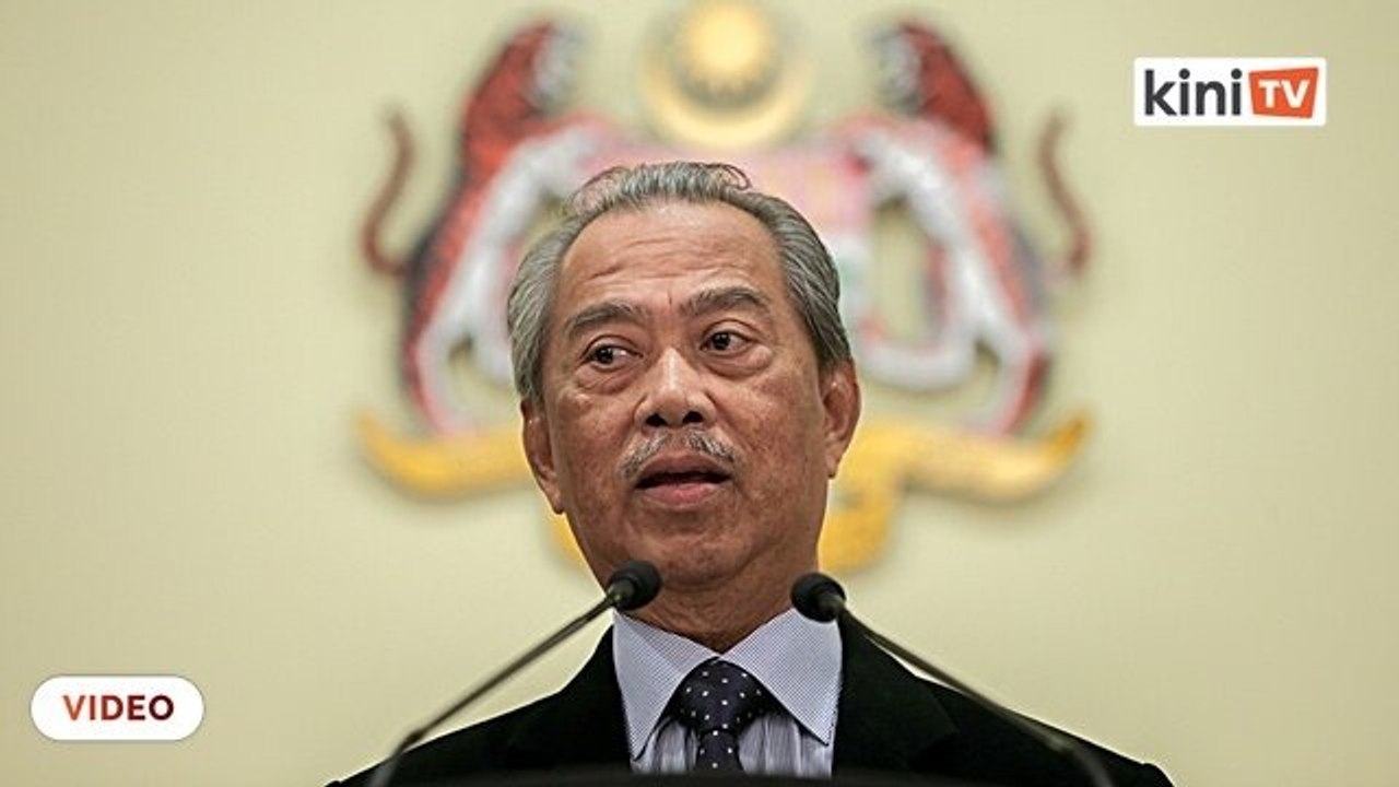 Elaun nelayan: PH potong RM50, Muhyiddin naikkan jadi RM300