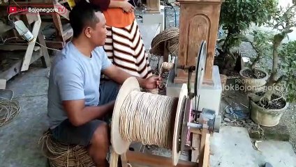 Sulap Gedebog Pisang Jadi Rupiah