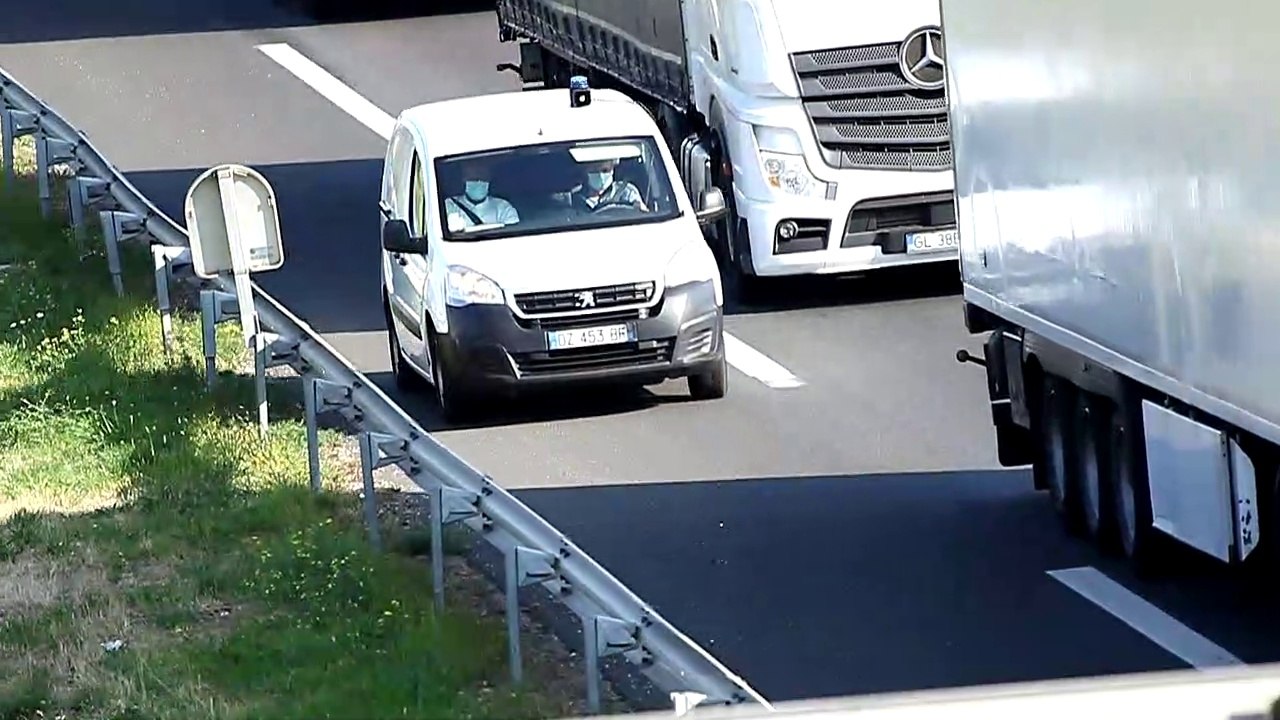 Peugeot Partner urgence sang sur BAU