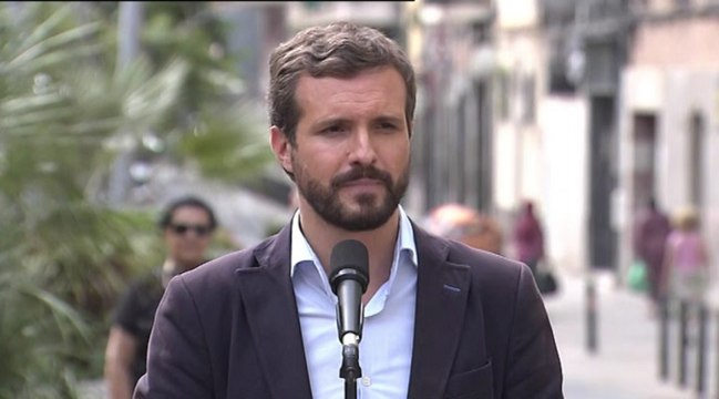 Casado acusa a Iglesias de justificar la 'okupación'