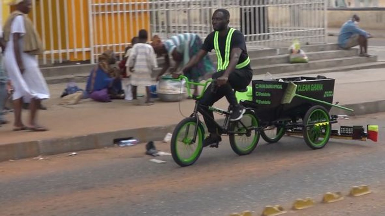 Green heroes: mit dieser innovation engagiert er sich für ein sauberes ghana