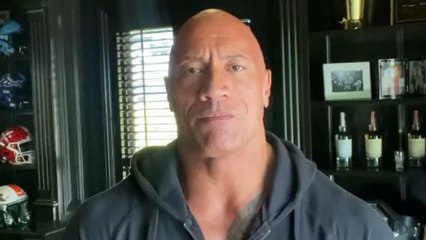 Dwayne Johnson teilt seine 3 besten Tipps um Covid-19 zu überleben