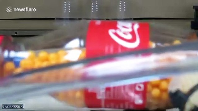 Incredible how-to for Coca-Cola bottle turned GUN using airsoft pellets