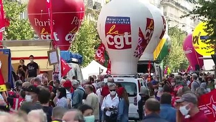 Franceses vão às ruas