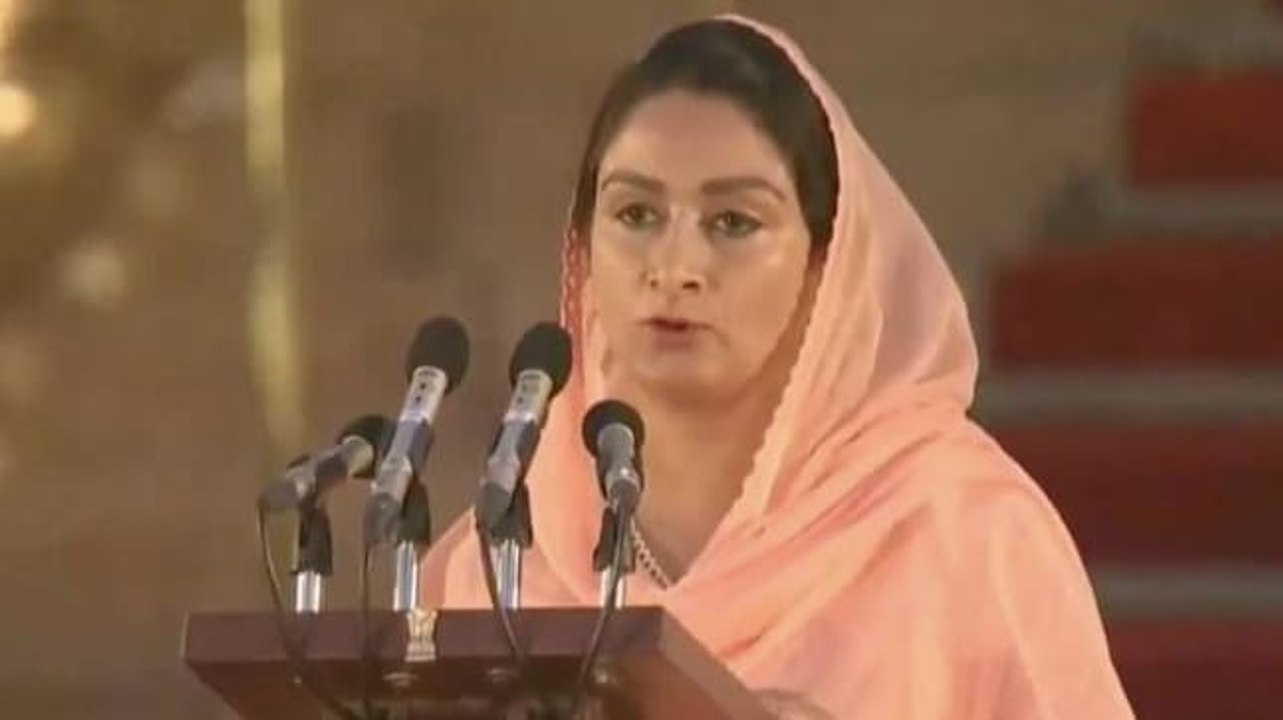 Harsimrat Kaur Badal resigns from Modi govt over farm bills