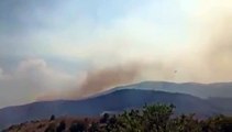 Vasto incendio tra le province di Pescara e L'Aquila, 100 ettari in fiamme