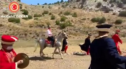 Sosyal medya AKP'li ismi konuşuyor