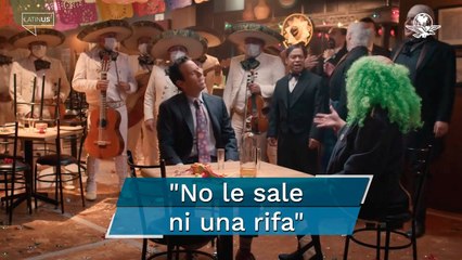 "No le sale ni una rifa"; se juntan Brozo y Loret en una cantina