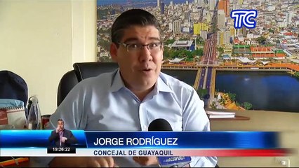 Guayaquil: Las personas que consuman licor en la vía pública serían sancionados hasta con $2.000 de multa
