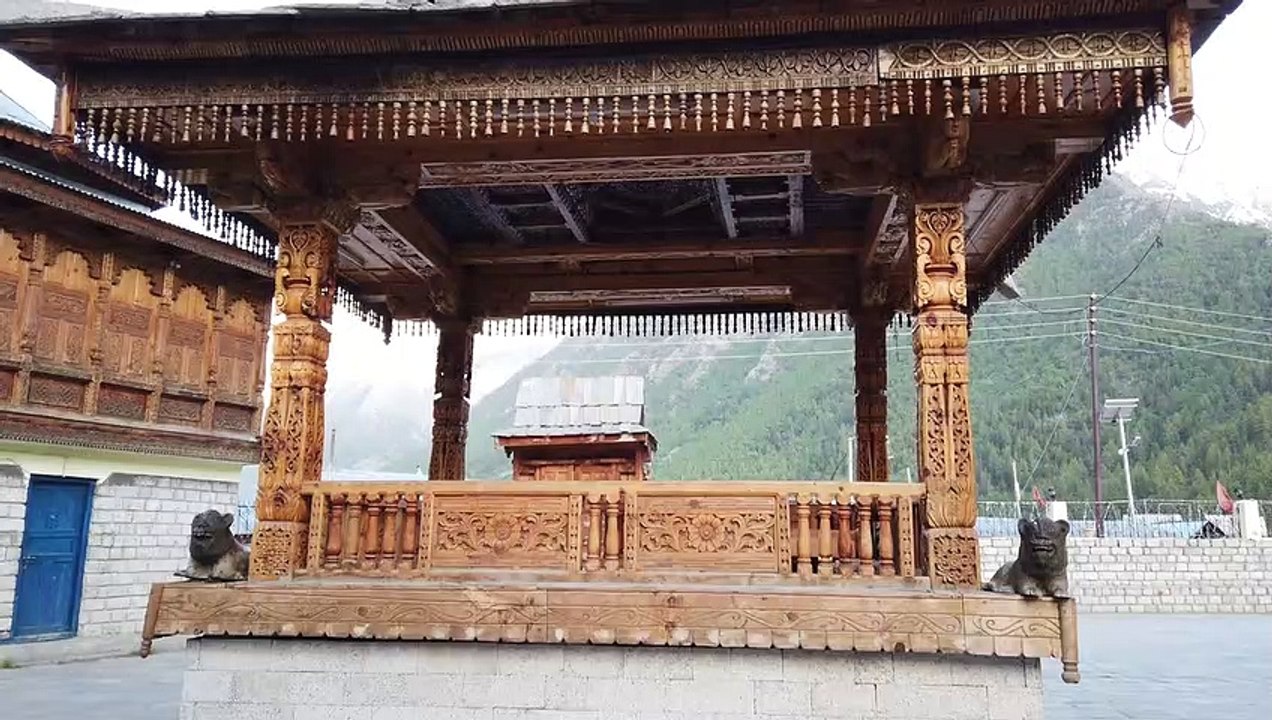 [4K_]_Walking_CHITKUL-_A_Monastery_in_Himalayas_-_India_walk_tour