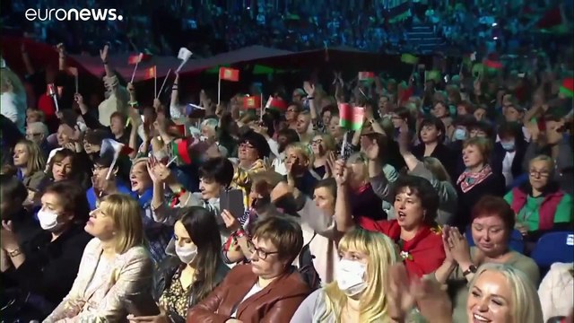 Лукашенко ставит войска под ружье