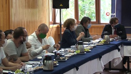 Düğün organizatörleri yetkililerden yardım istedi