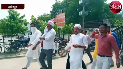 कबरई काण्ड की सीबीआई जांच कराने की मांग को लेकर सौंपा ज्ञापन
