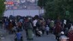Midilli Adası'nda sokakta kalan sığınmacıların yaşam mücadelesi sürüyor