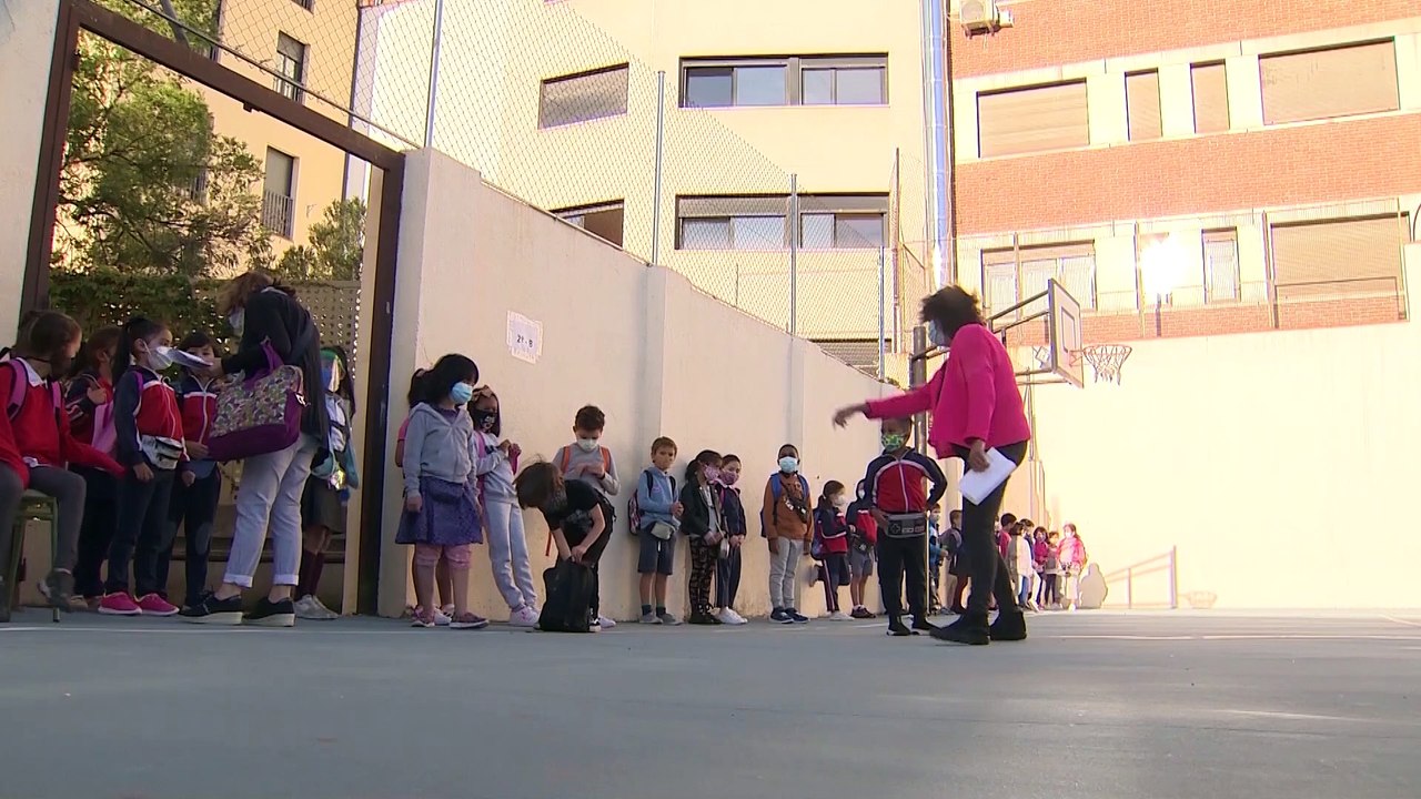 Paula Echevarría, la más fashion en la 'vuelta al cole' de Daniella