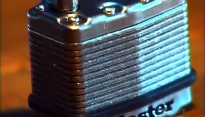How Its Made - 428 Padlocks
