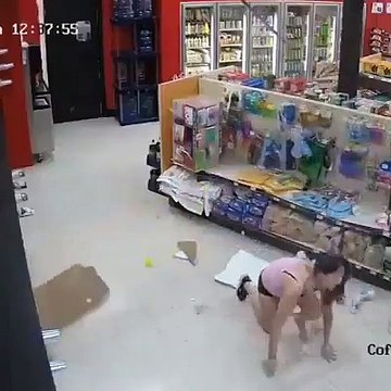 Trop idiots ou maladroits, ces voleurs sont pris en flagrant délit