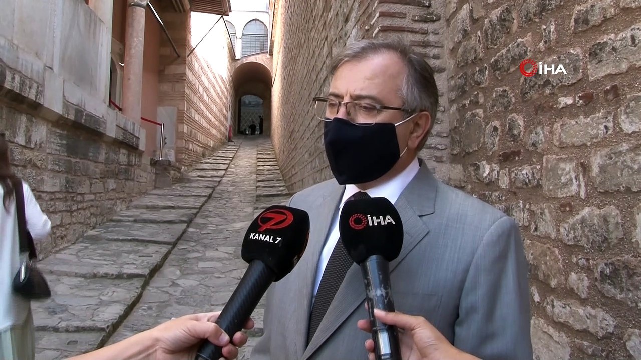 Padişahların gizli yolu Topkapı Sarayı’nda ziya...